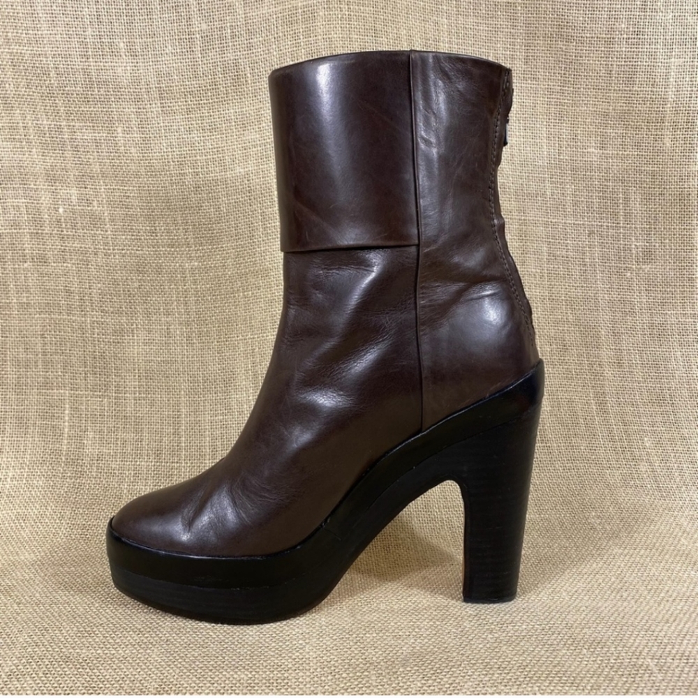 Rag & Bone CHOCOLATE BROWN LEATHER BOOTIES